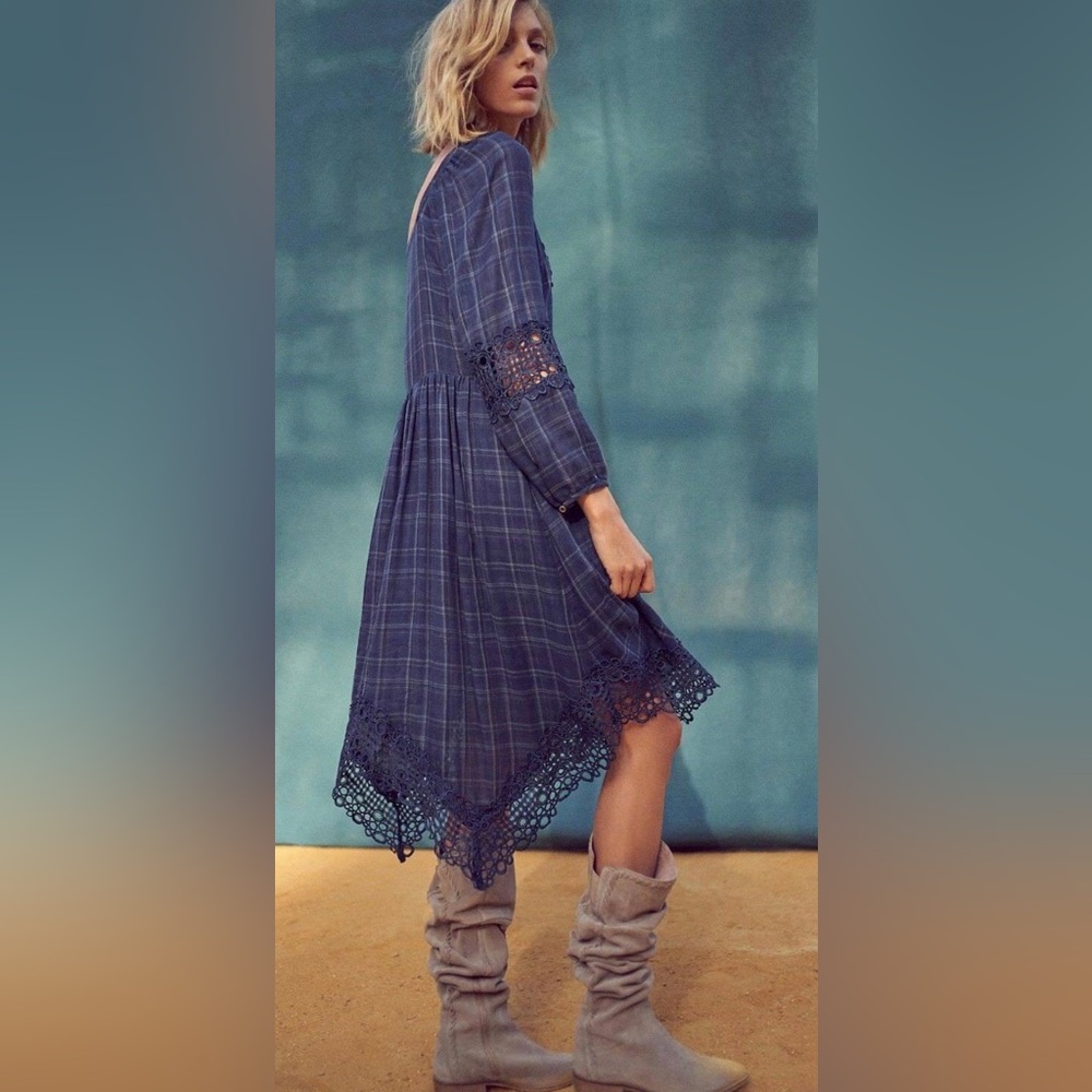 Akemi + Kin Anthropologie Codie Asymmetrical Hem Plaid Midi Dress - SIZE 0